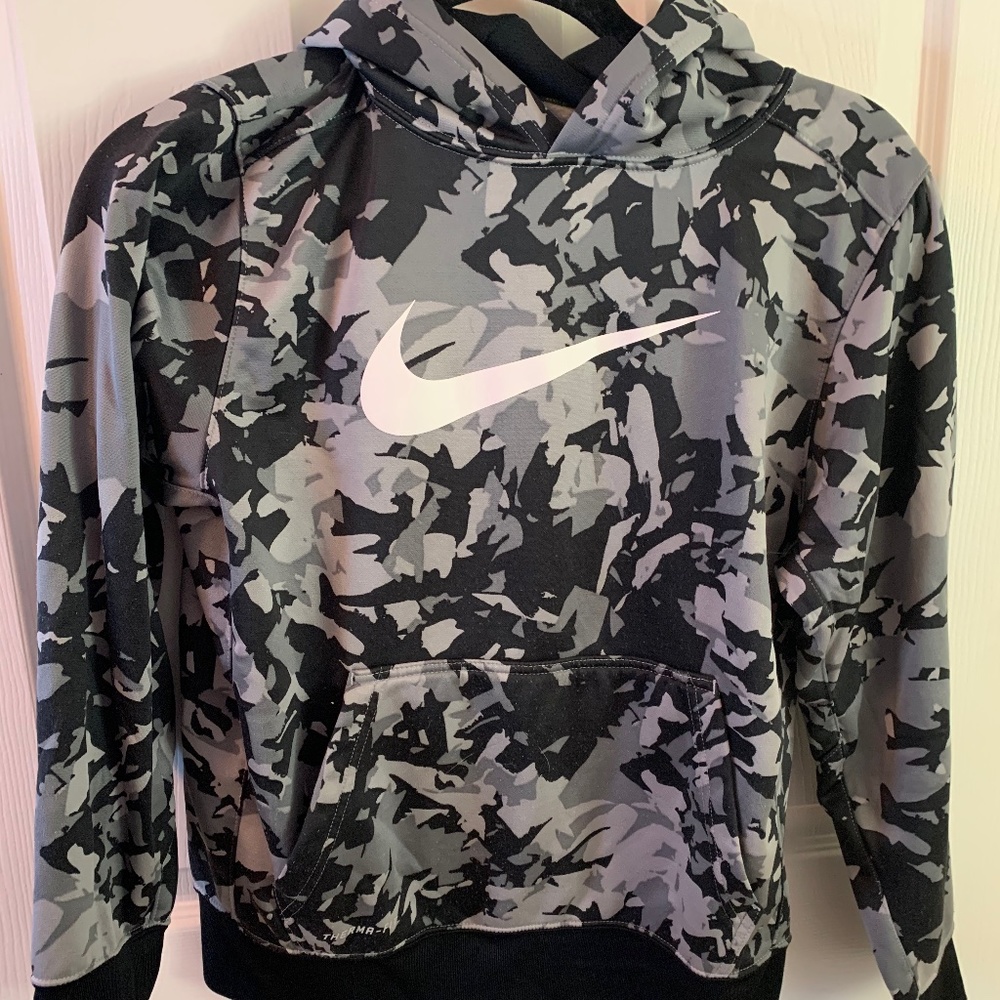 Nike Thermafit Boys Large Hoodie